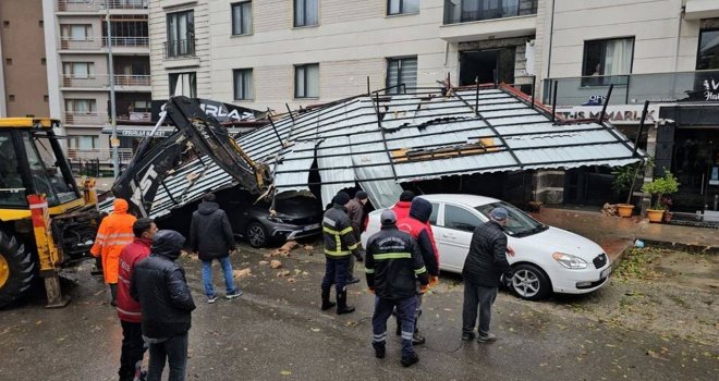 Türkiye'de fırtına ve sağanak hayatı felç etti: 2 kişi hayatını kaybetti, 10 kişi yaralandı