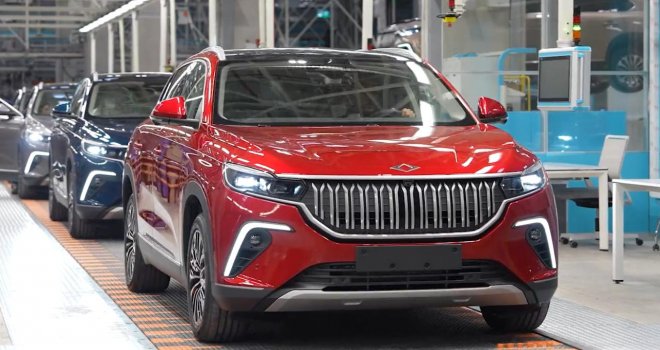 Türkiye'de otomotiv pazarı daralırken, elektrikli araçlar yükselişte: Togg yıla lider başladı