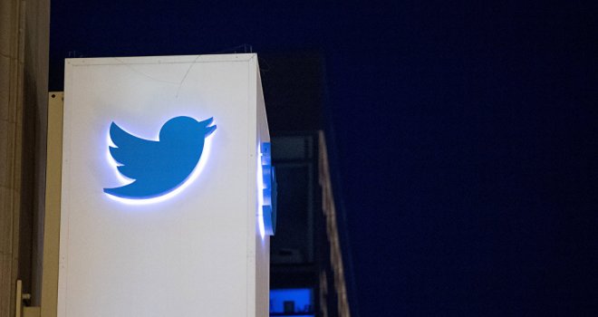 Twitter Hizbullah'a ait El-Menar TV hesaplarını askıya aldı