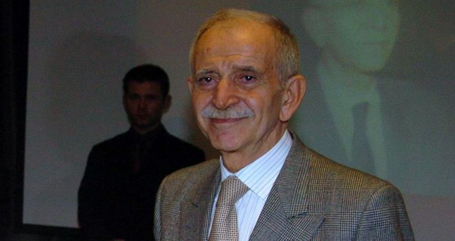 Ülkü Tamer vefat etti.