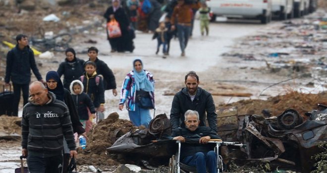 UNICEF: Gazze Şeridi'nde yarısı çocuk 1,7 milyon Filistinli yerinden edildi