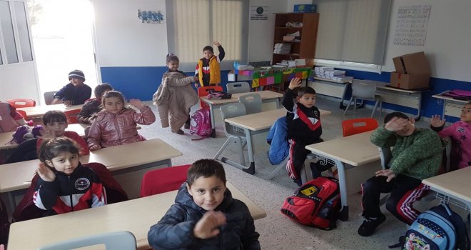 VAKIFLAR İDARESİ HAMİTKÖY İLKOKULU'NDA DERSLİK YAPTI