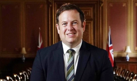 Stephen Doughty: Kıbrıs’ta müzakerelerin yeniden başlaması iki lidere bağlı