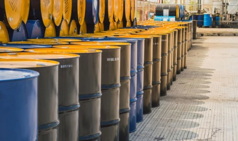 Gerilim azalmadı, petrol fiyatları arttı