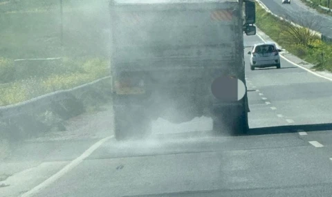 Kamyonun taşıdığı kumların yola saçılmıştı, sürücüye 151 Bin TL ceza