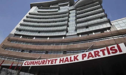 CHP Kurultayı'nda delegelere müdahale iddiası: 13 gözaltı