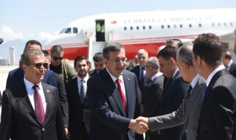 Cevdet Yılmaz KKTC'de: Yangın söndürme helikopteri teslim edildi