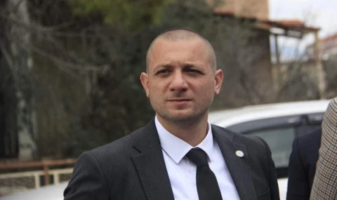 GUTTERES'E TURİSTİK GEZİSİNDE İYİ DİNLENMELER...