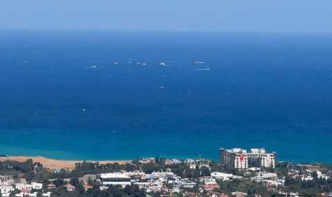 Girne Limanı'ndan çıkan yolcu gemisi alabora oldu