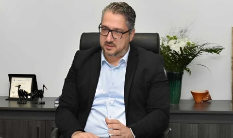 Murat Şenkul: Kişilerin değişmesi bizi tek başına düzlüğe çıkarmaz